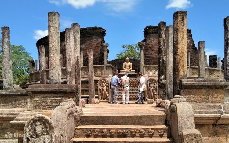 Polonnaruwa Vatadage, a circular relic house